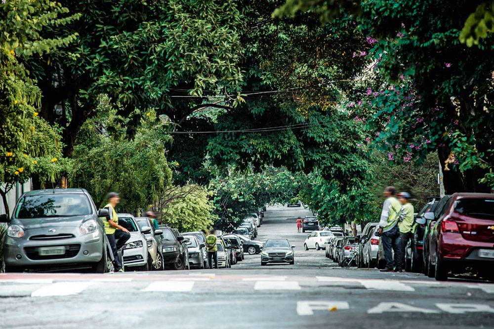 A extorsão dos flanelinhas continua, apesar da lei