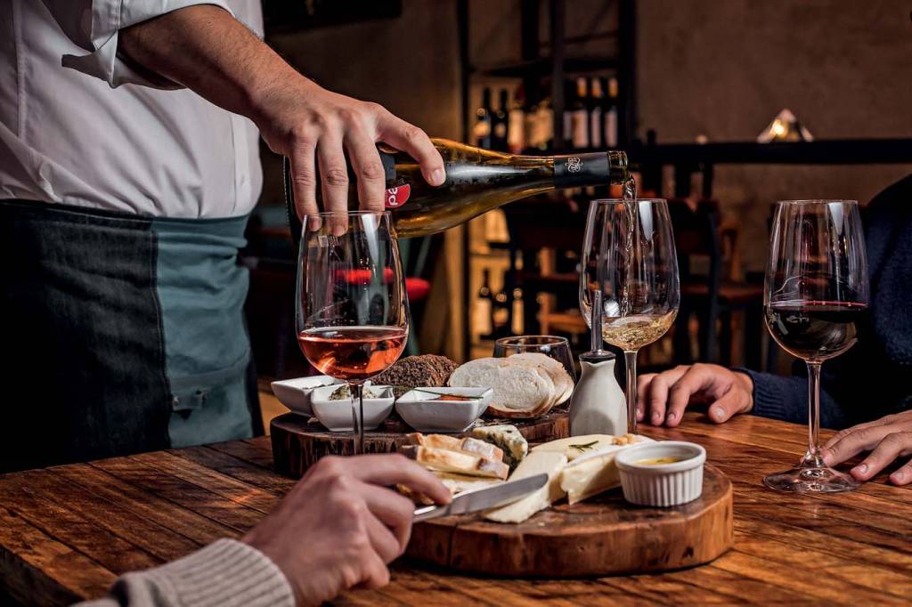 Boccanera é um wine bar com rodízio de vinhos