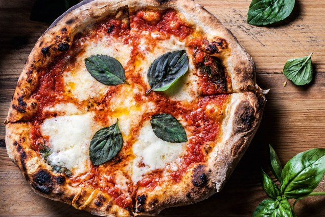 Pizza margherita da Divina Increnca agora em Perdizes Pizza margherita da Divina Increnca agora em Perdizes