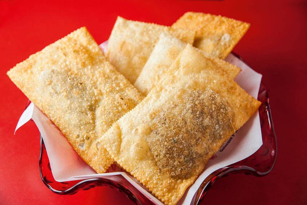 3 endereços para comer pastel em São Paulo