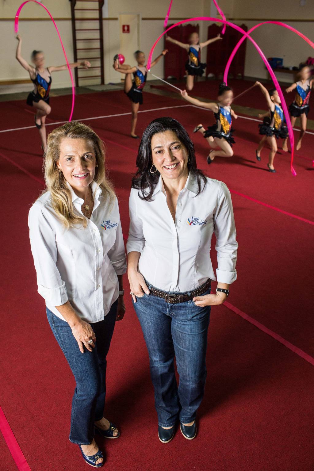 Elas oferecem aulas de esportes a crianças da periferia da Zona Oeste