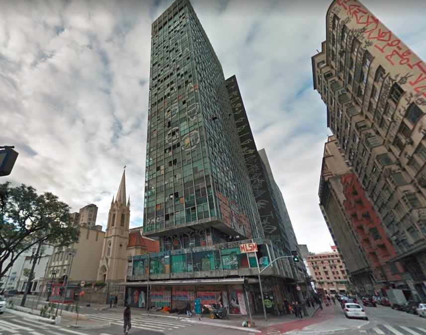 Secretaria Municipal de Habitação atuava na ocupação do edifício