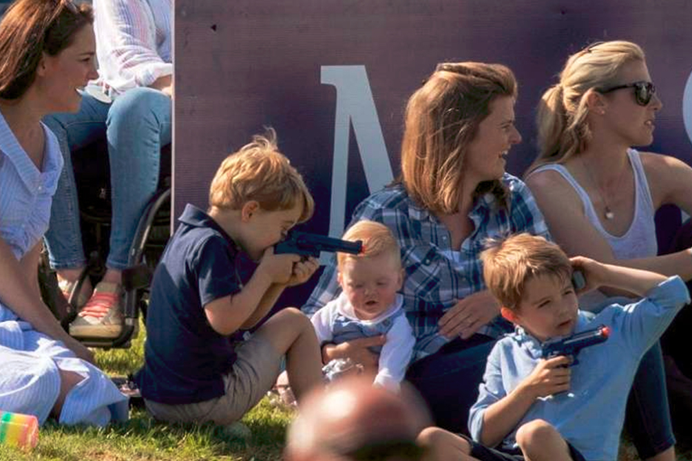 brinquedo-principe-george-polemica-03