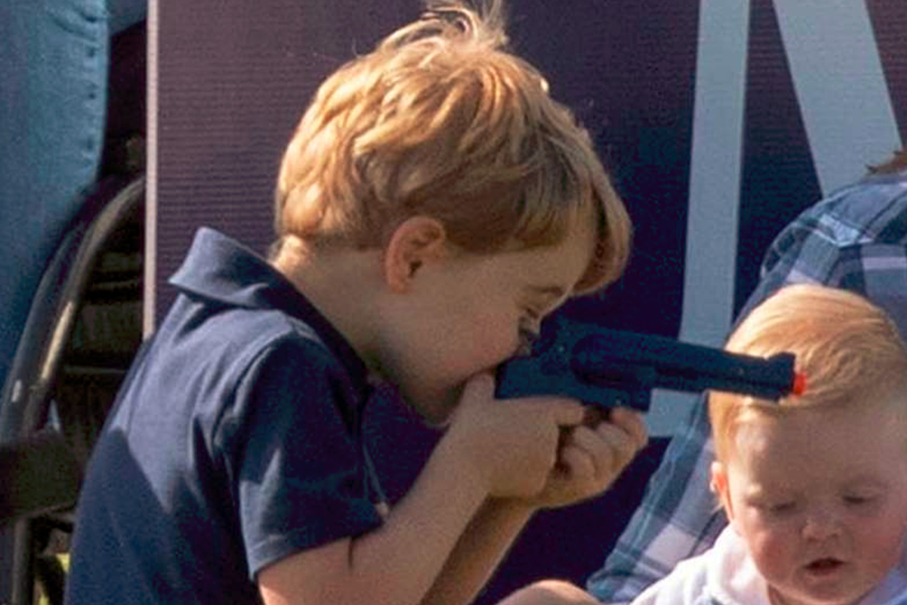 brinquedo-principe-george-polemica-04