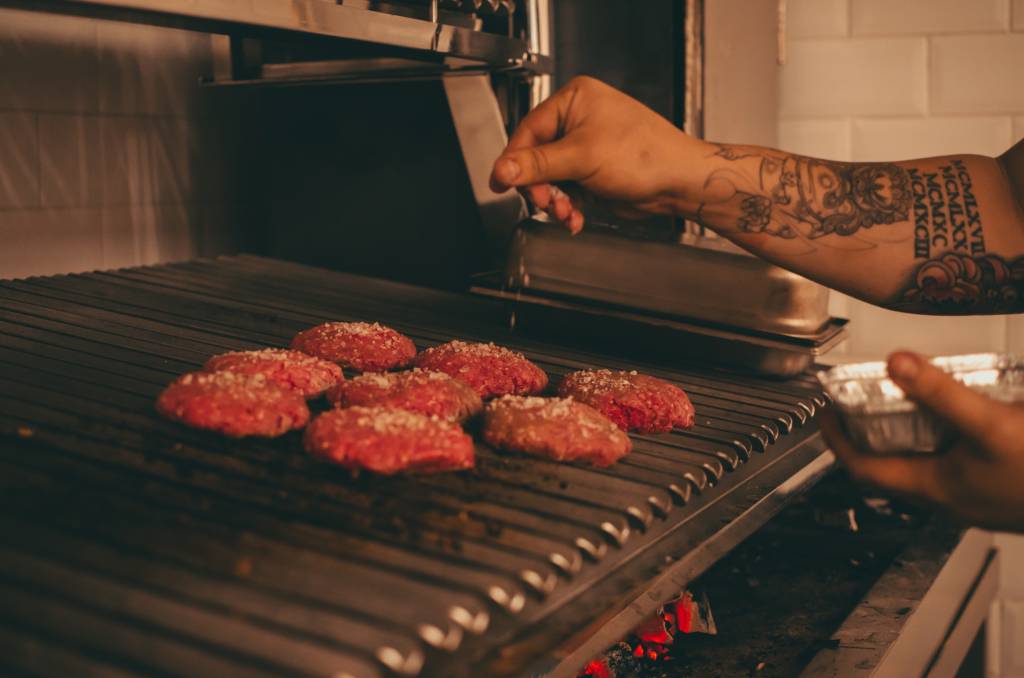Hamburgueres na parrilla – Burguer Bite Hamburgueres na parrilla – Burguer Bite