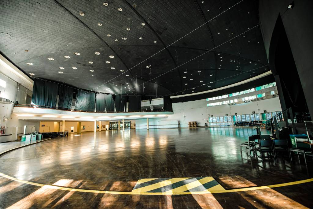 Conpresp volta atrás na decisão de tombar salão do Clube de Pinheiros