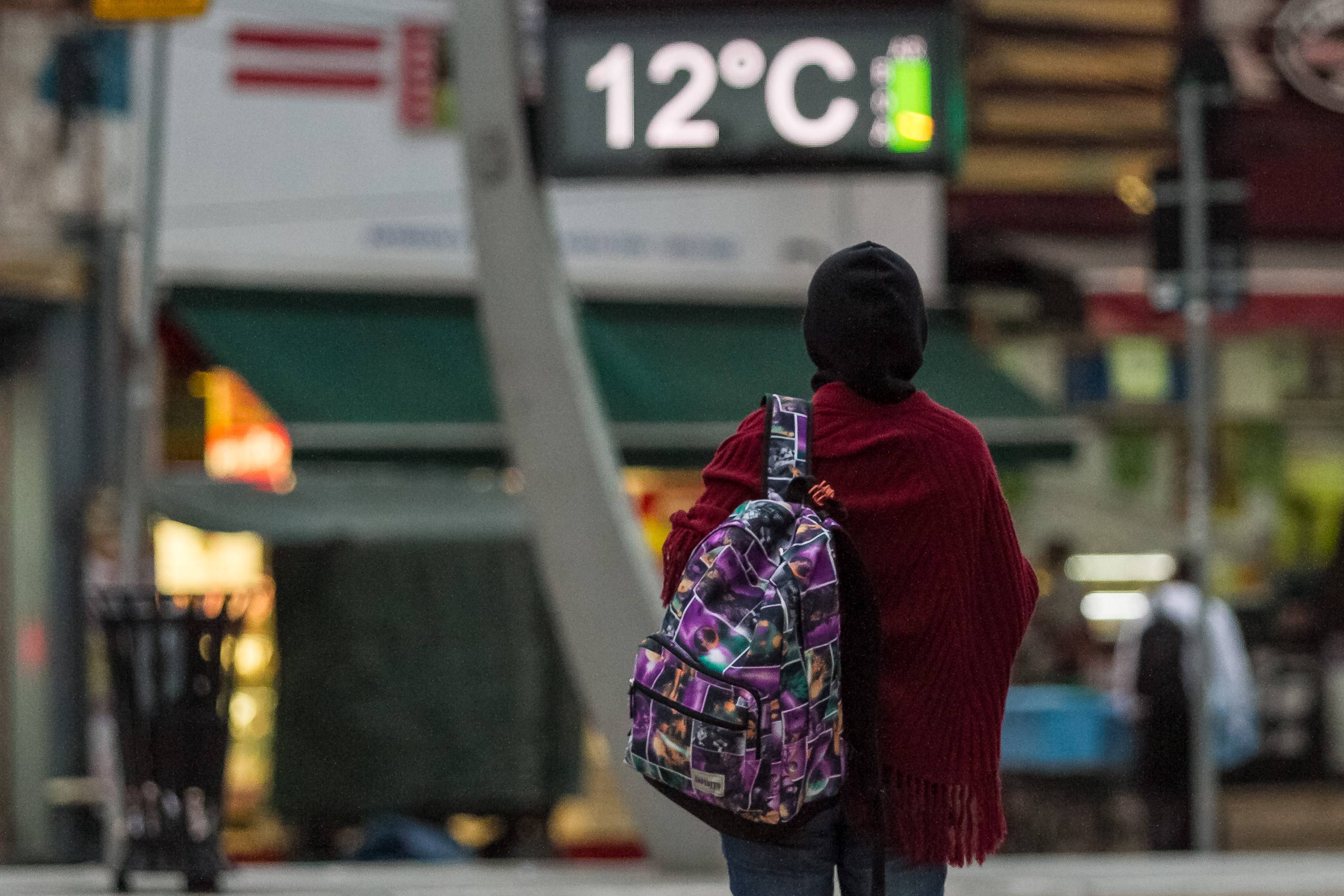 Pessoas com asma devem redobrar cuidados no outono e no inverno
