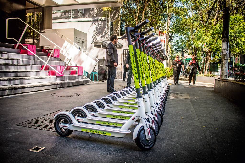 Em São Paulo, patinetes somem das ruas