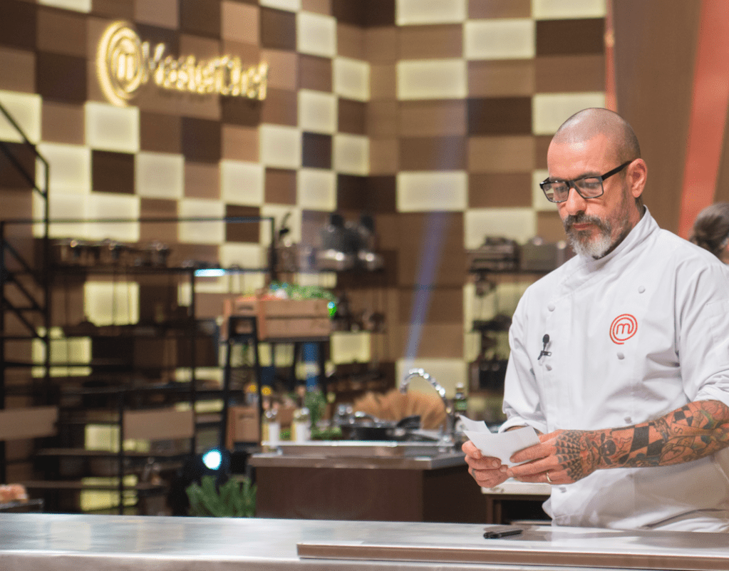 Henrique Fogaça assusta profissionais com menu MasterChef
