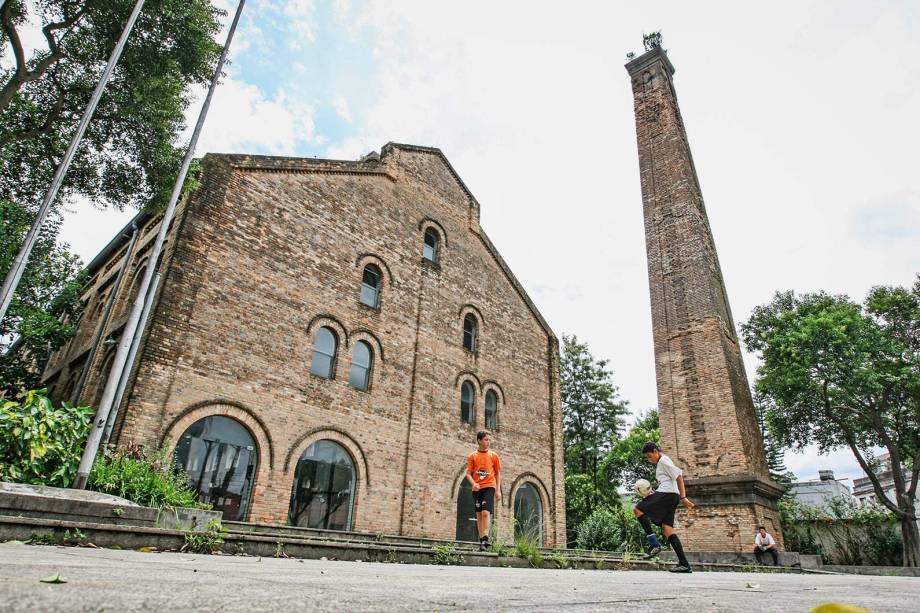 Casa das Retortas, de 1870, no Parque D. Pedro:projeto de museu parado e sem uso h&aacute; doze anos