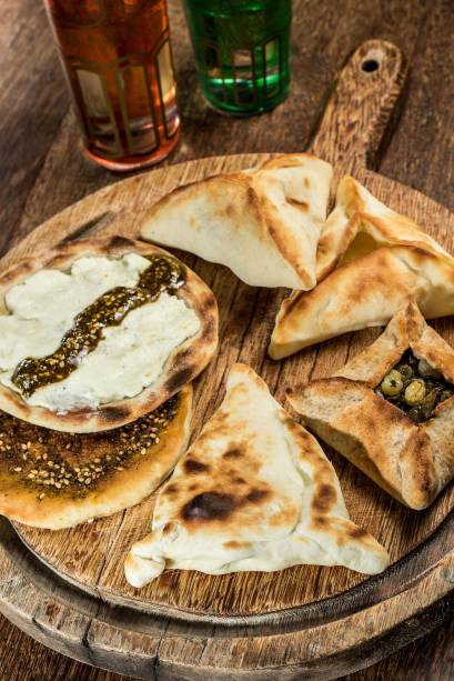 As boas esfihas do Saj As boas esfihas do Saj