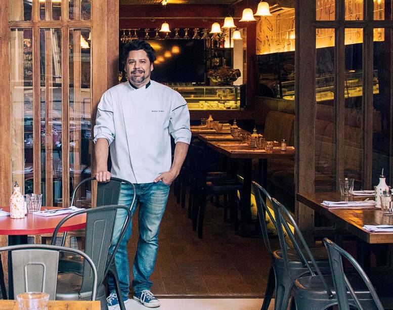 Chef Rodrigo Queiroz: responsável pelas receitas da melhor trattoria pelo guia COMER & BEBER 2018