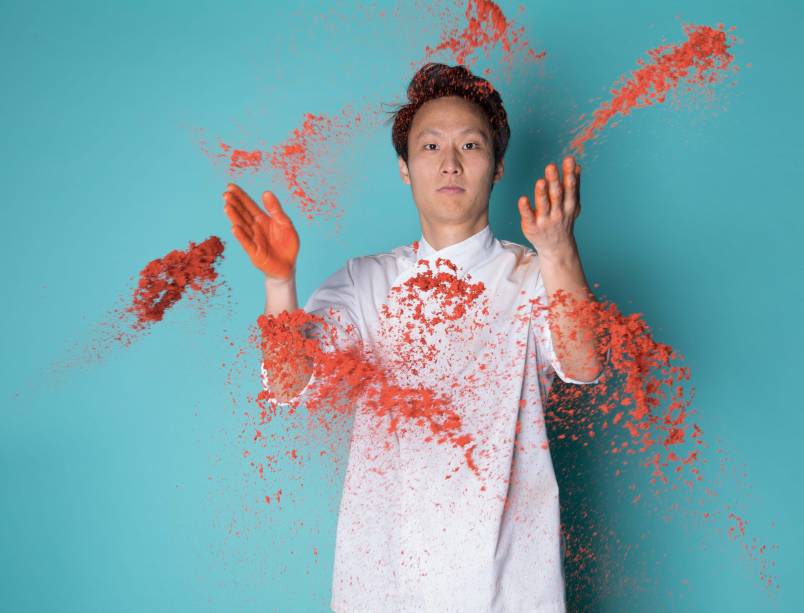 Paulo Shin: o chef do ano por COMER & BEBER 2018/2019 Paulo Shin: o chef do ano por COMER & BEBER 2018/2019