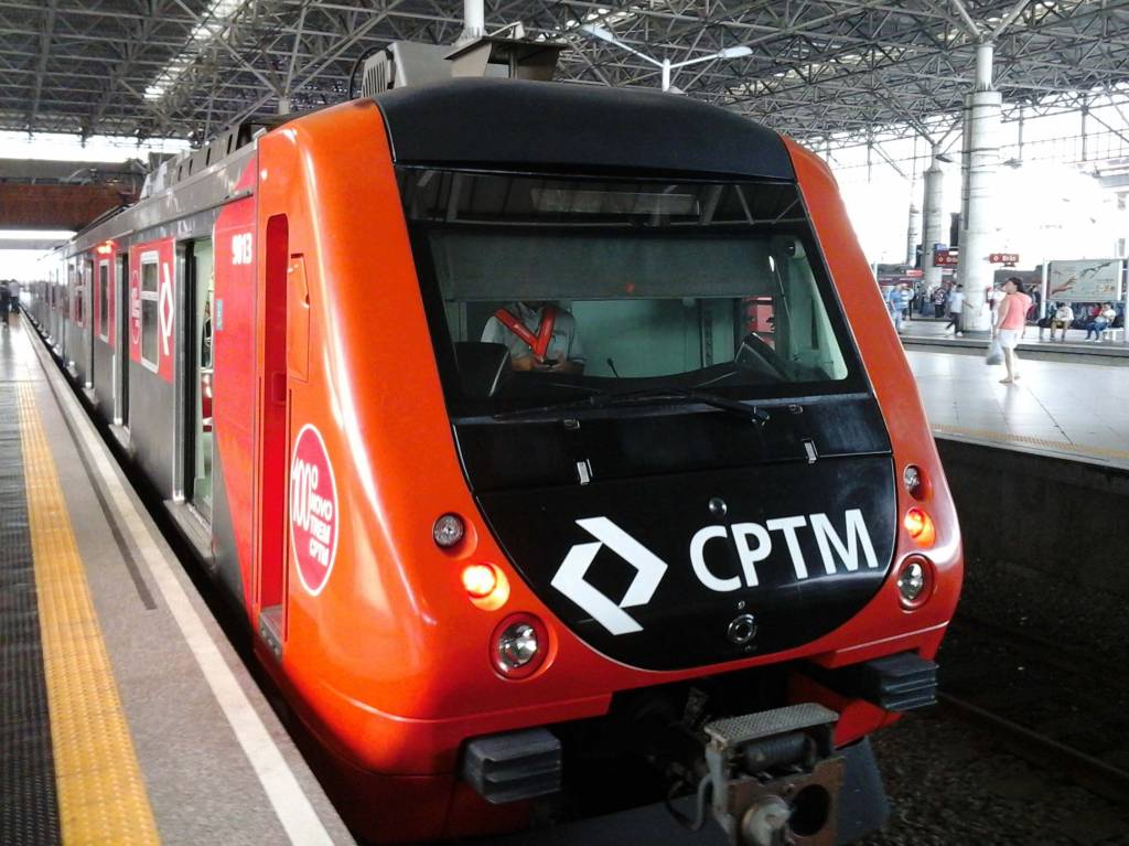 Metrô, ônibus e CPTM devem parar com greve marcada para sexta (14)