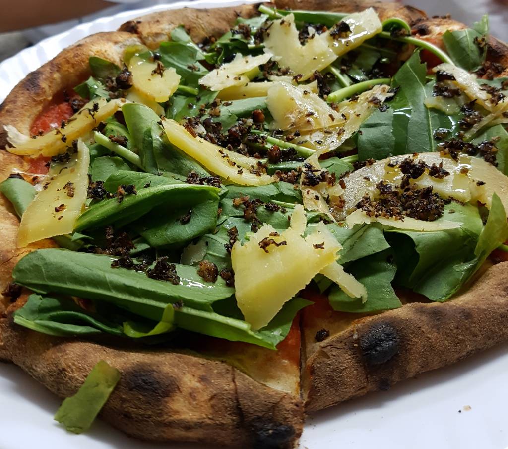 Pizza Formigas e fungos Pizza Formigas e fungos – Pizza d’A Queijaria