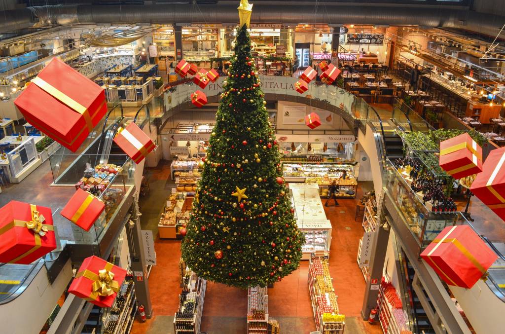 Eataly promove festa de Natal com comida e bebida à vontade