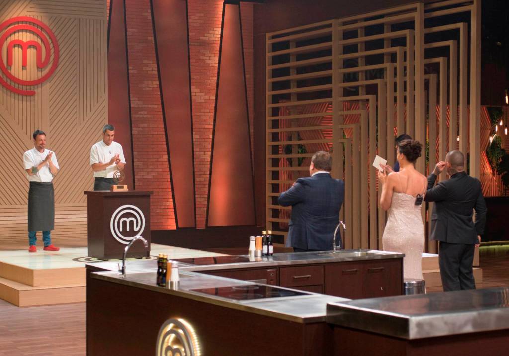 Troca de farpas e palpites no mezanino esquentam a final do MasterChef