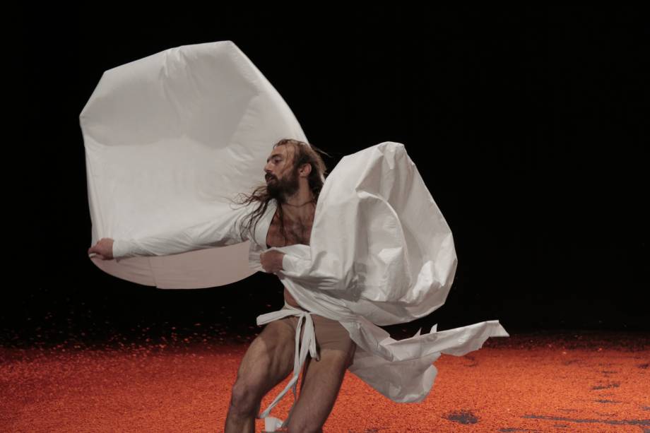 Um Jeito de Corpo: Balé da Cidade Dança Caetano