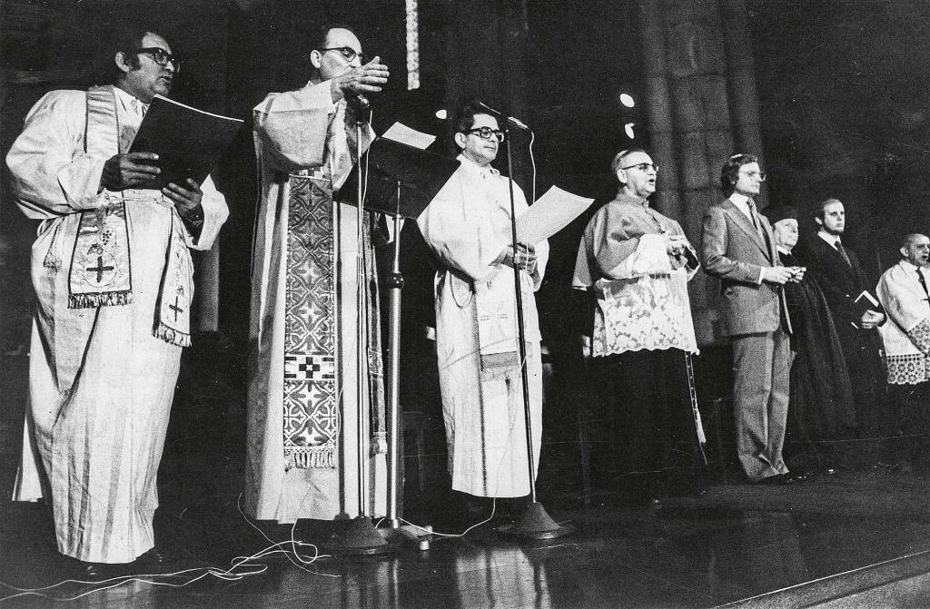 dom paulo evaristo arns-missa herzog_12_27.jpg dom paulo evaristo arns-missa herzog_12_27.jpg