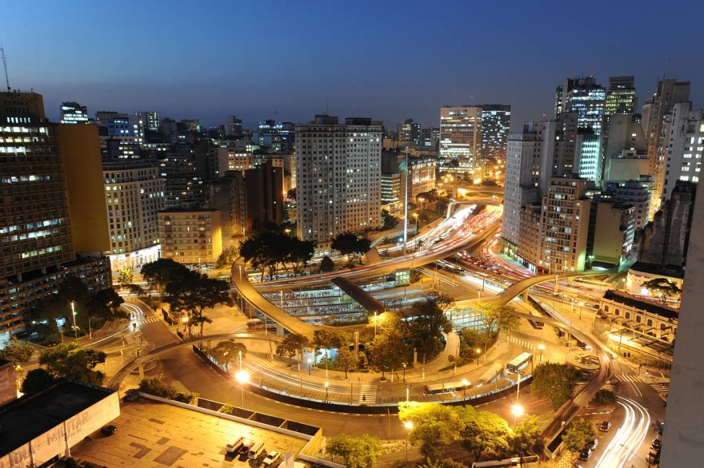 Prefeitura publica edital para concessão do Vale do Anhangabaú