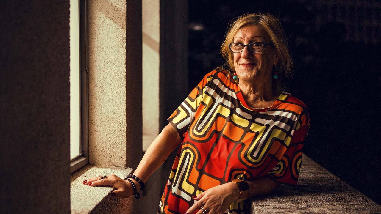 Laerte se aventura como atriz na série 'Feras'
