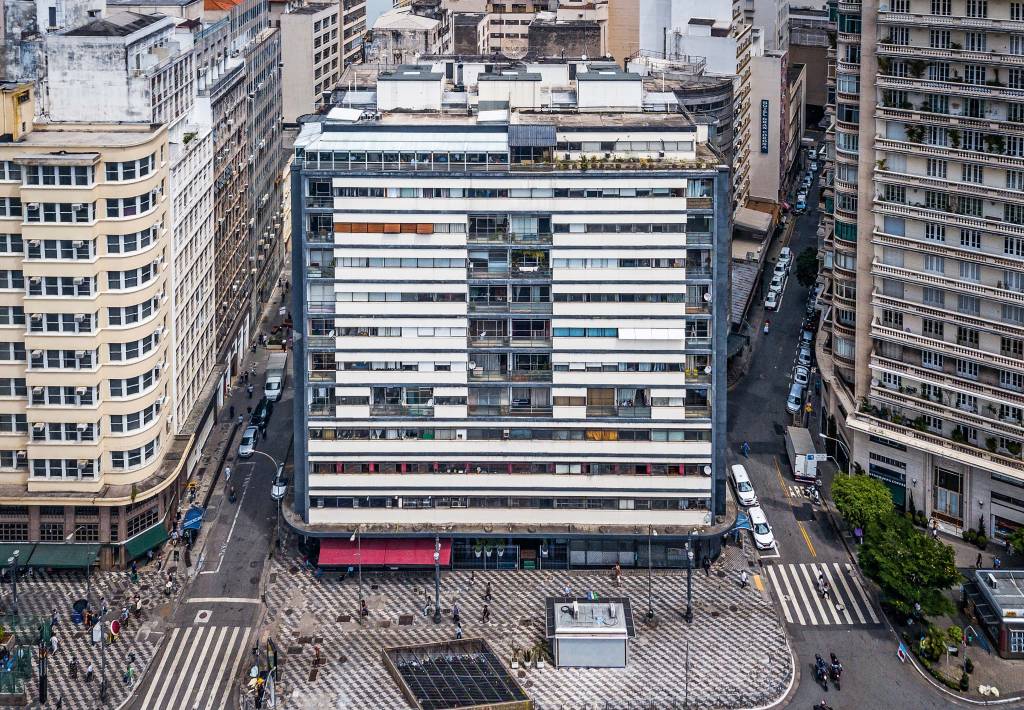 No bairro da República, Edifício Esther é um ícone modernista