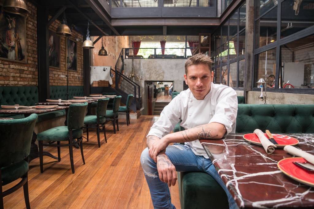 Rodolfo De Santis abre casa de grelhados e anuncia mais inaugurações