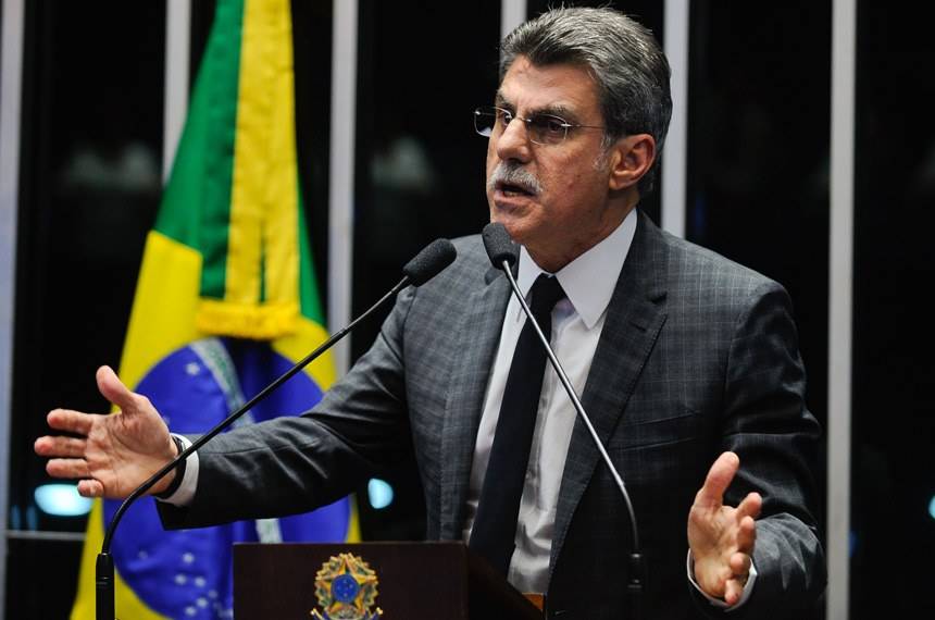 Lava Jato denuncia Jucá por corrupção e propina de 1 milhão de reais