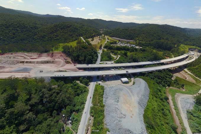 Doria faz pente-fino em contratos do Rodoanel