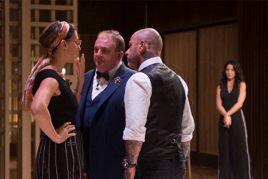 Jurados do MasterChef discutem por causa do sal em prato de amador