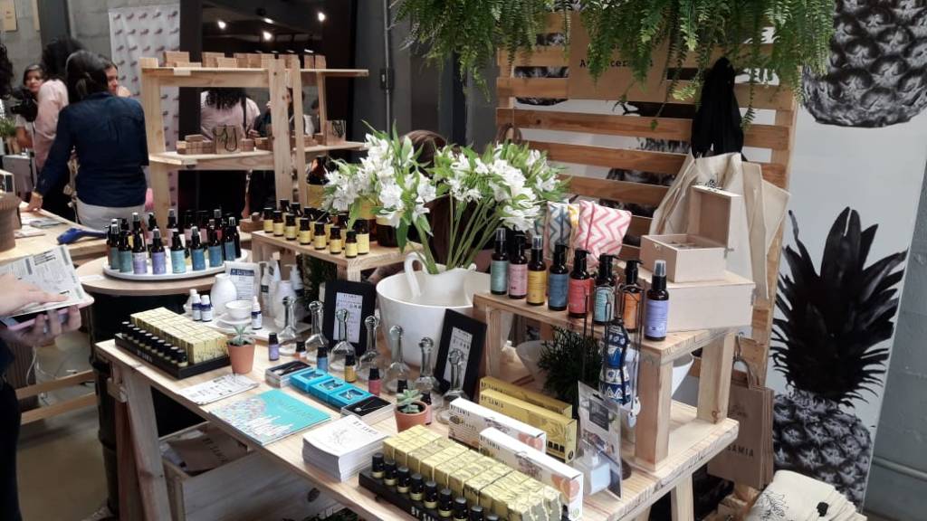 Feira reúne cosméticos veganos e orgânicos