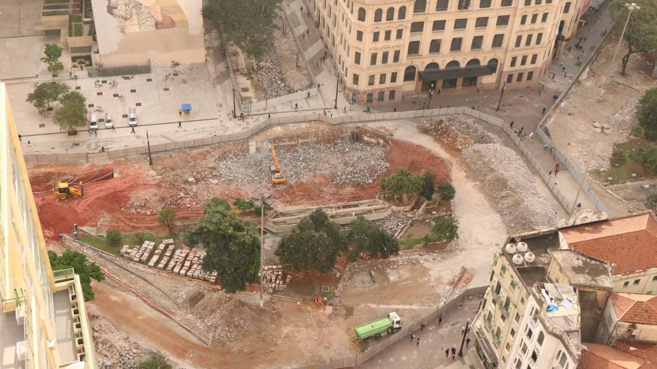 Obras no Vale do Anhangabaú