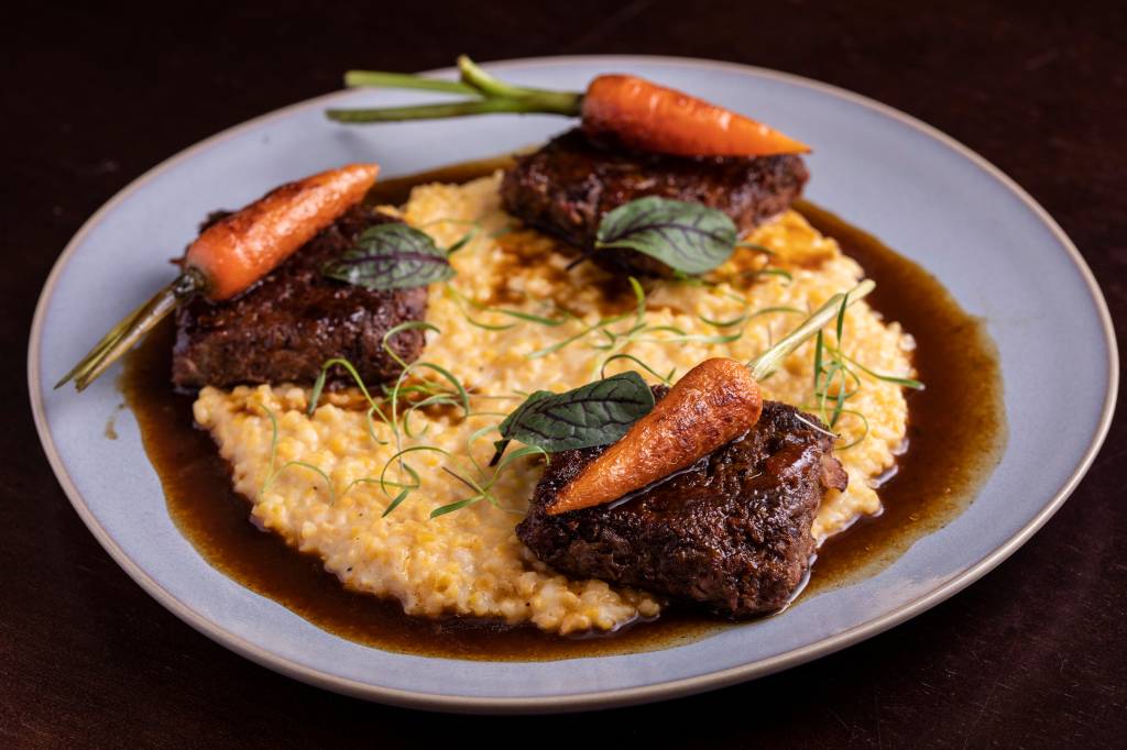 Trencadís mescla Brasil e Espanha na cozinha; leia minha crítica