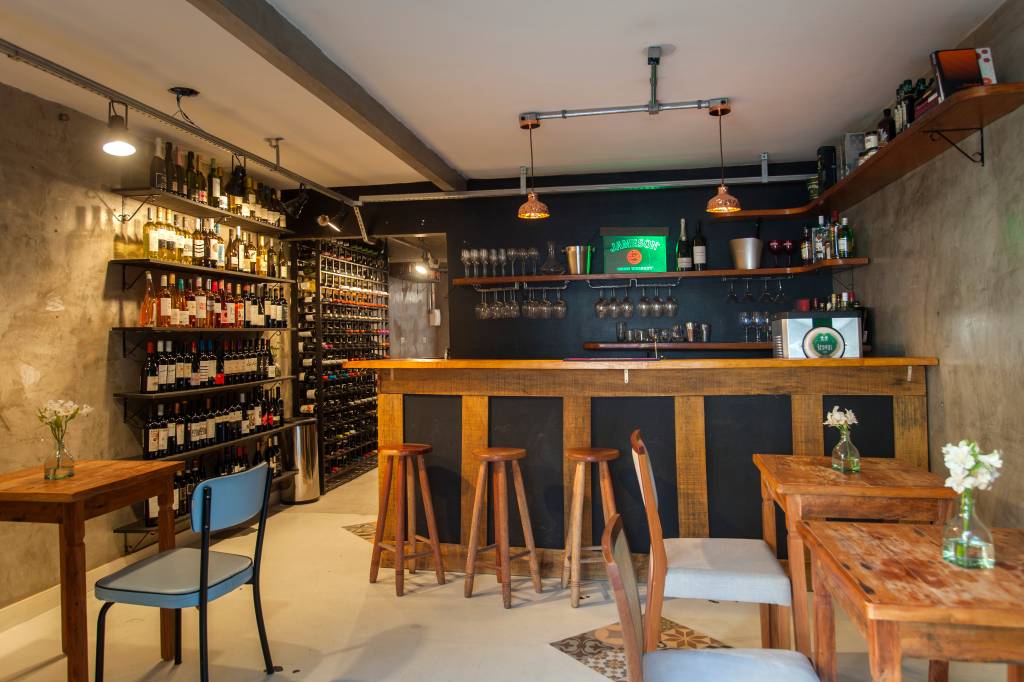 O ambiente da casa: bom lugar para beber O ambiente da casa: bom lugar para beber
