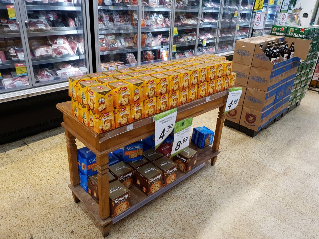 Acredite: tem panetone nos supermercados de São Paulo