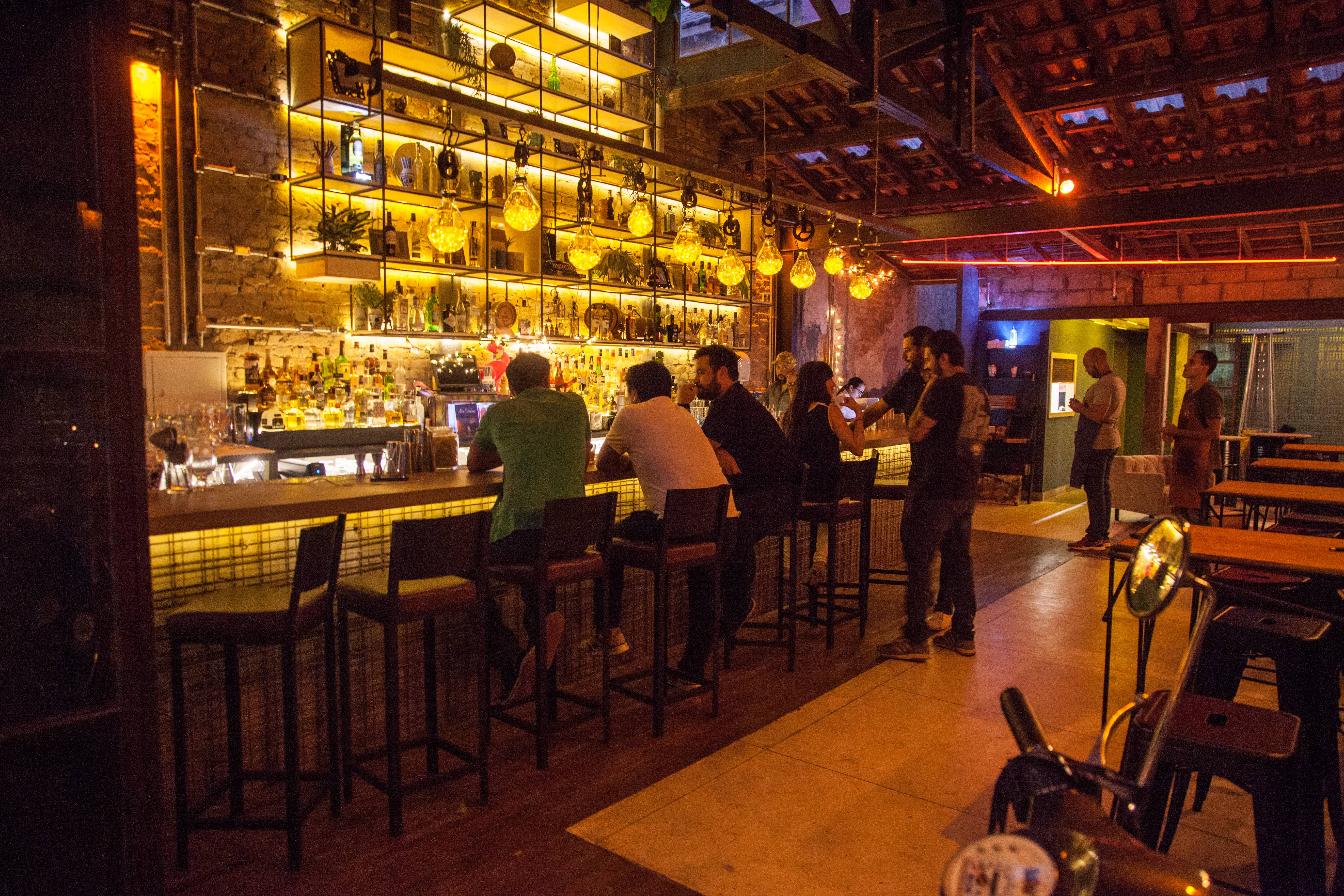 Guilhotina, em São Paulo, é considerado o 15º melhor bar do mundo