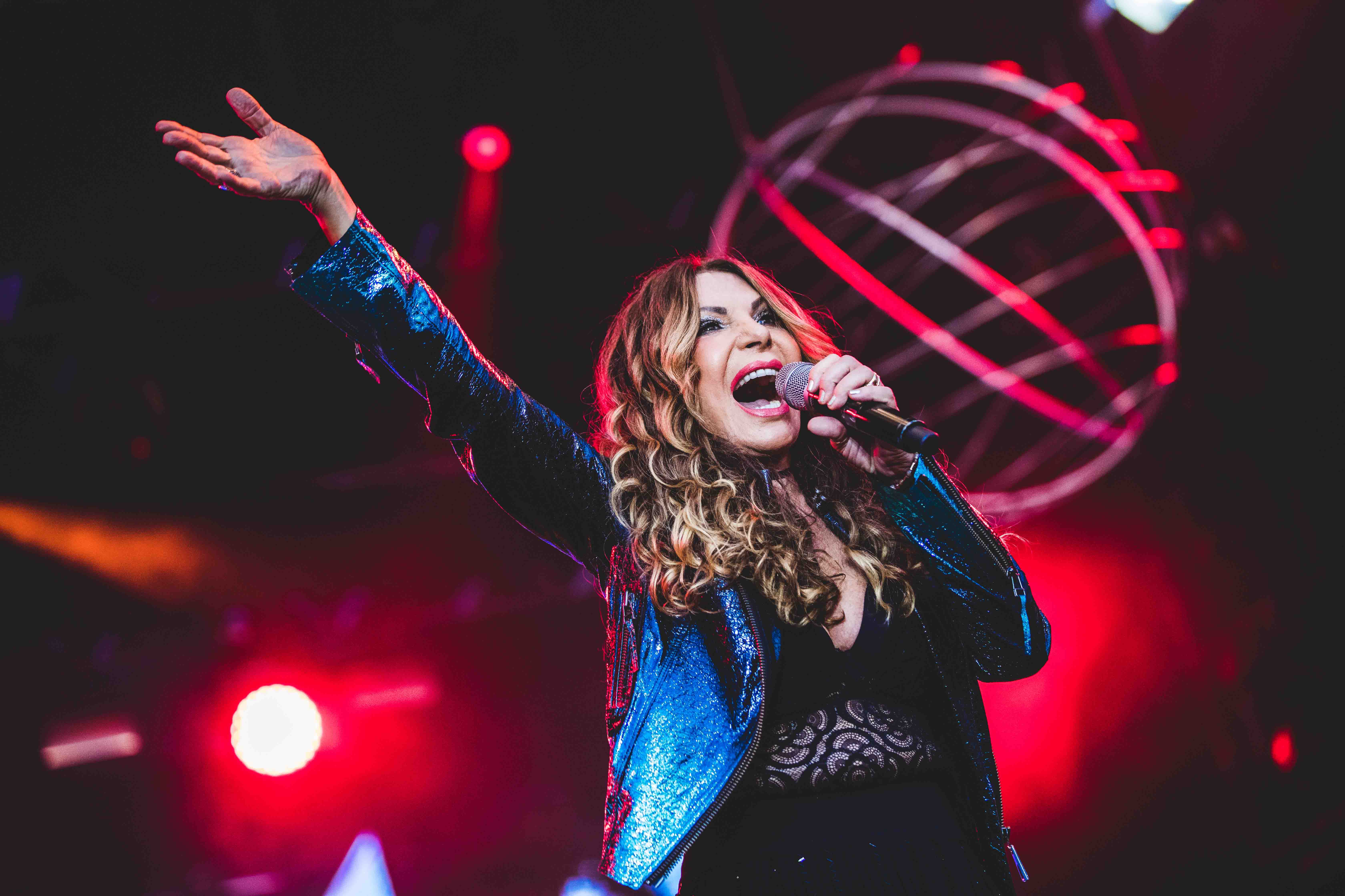 Elba Ramalho e Chico César e fazem shows gratuitos no Festival Palco Brasil