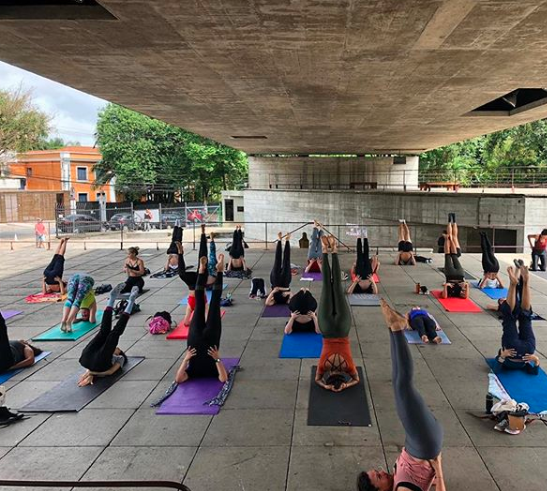 Museu no Jardim Europa abriga aulas gratuitas de ioga