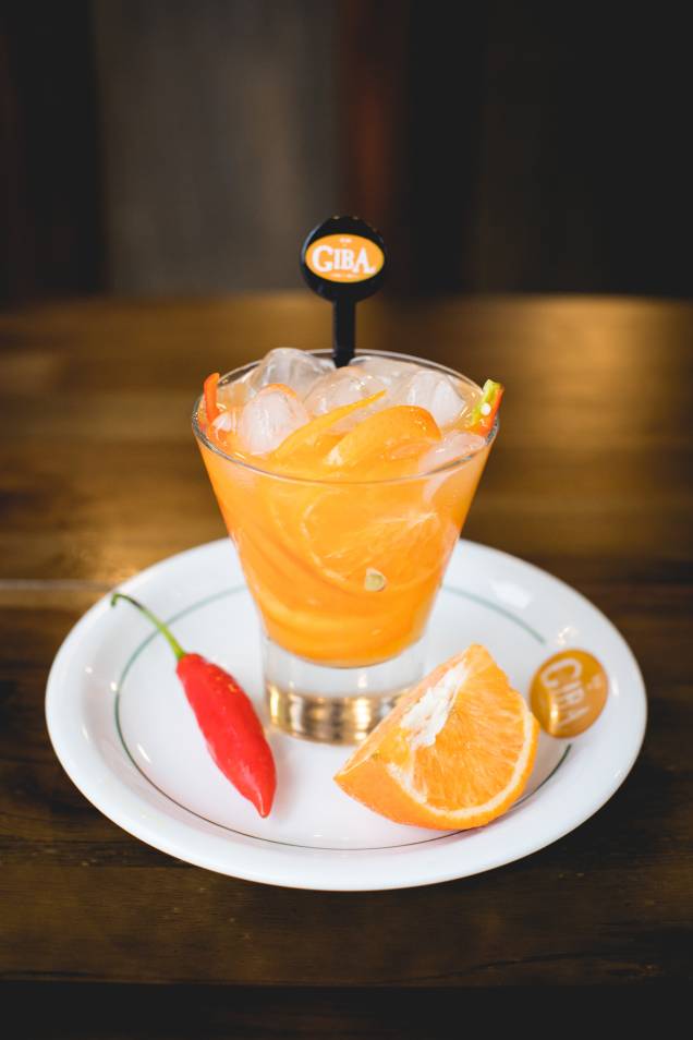 Caipirinha de tangerina: muitas vezes, solicitada com vodca no lugar da pinga Caipirinha de tangerina: muitas vezes, solicitada com vodca no lugar da pinga