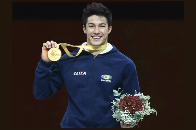 Após assalto, Arthur Nory receberá medalhas originais do Pan de Lima