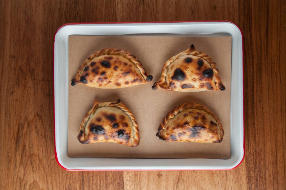 Empanadas benfeitas: propositadamente chamuscadas Empanadas benfeitas: propositadamente chamuscadas