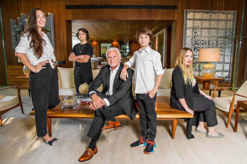 Fernando Altério e os filhos Fernando Altério e os filhos