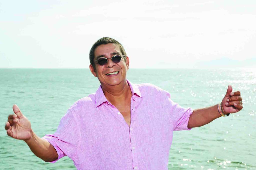 Zeca Pagodinho tem alta de clínica onde tratava Covid-19