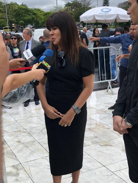 Mara Maravilha se emocionou ao falar sobre o amigo Mara Maravilha se emocionou ao falar sobre o amigo