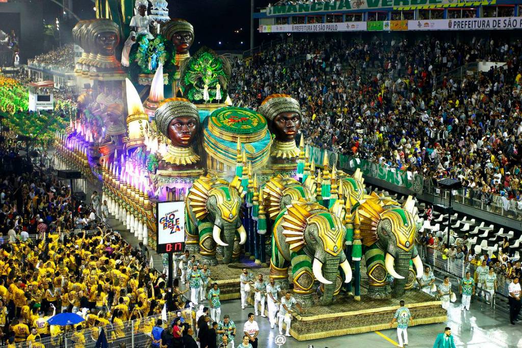 Ensaios do carnaval paulistano vão até 14 de fevereiro no Sambódromo