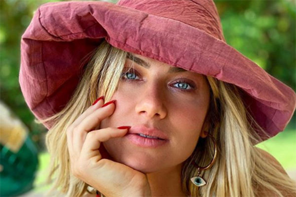 Giovanna Ewbank revela sexo do bebê