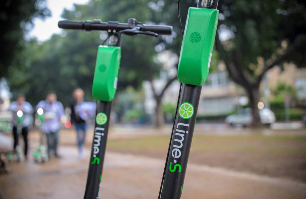 Lime, empresa de patinetes, encerra operações no Brasil