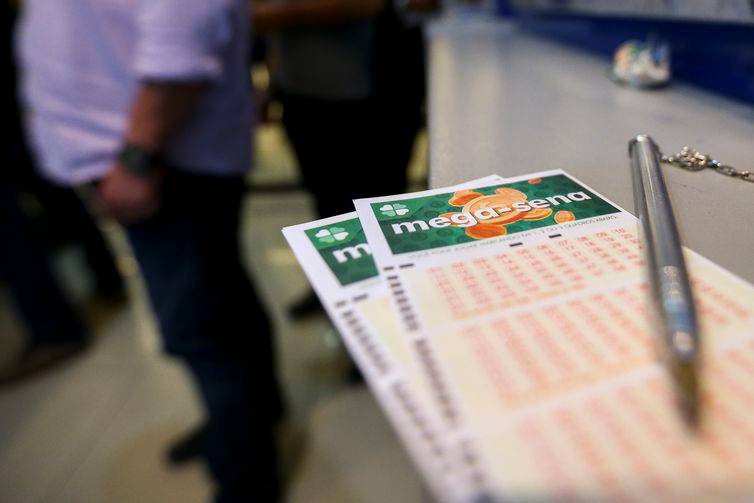 Mega-Sena sorteia nesta quinta-feira prêmio acumulado em R$ 13 milhões