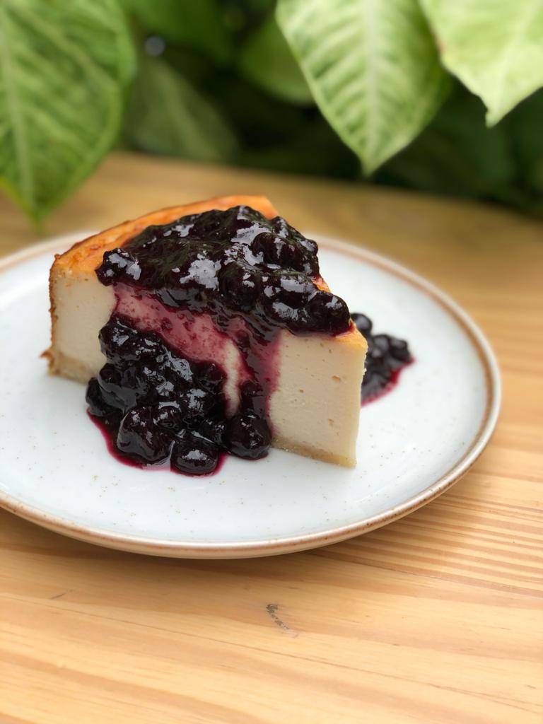 Burrata e cheesecake veganos dão certo?