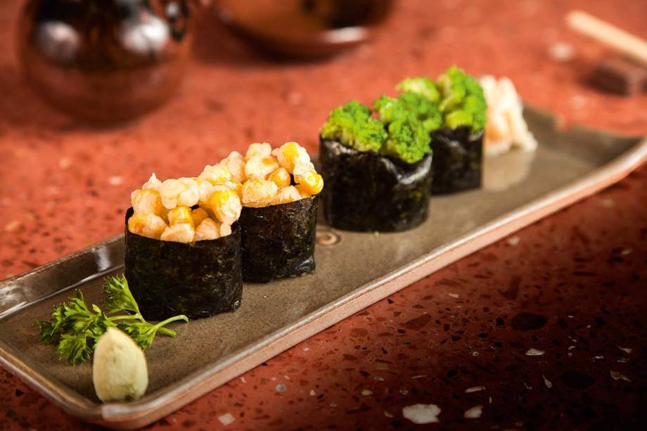 Sushis veganos: cobertura de brócolis Sushis veganos: cobertura de brócolis